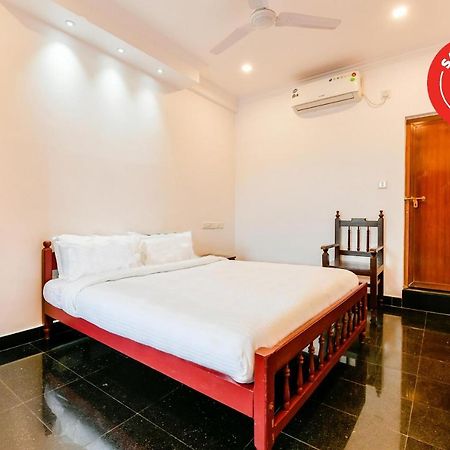 Spot On 39480 Vattekad Tourist Home 카카나드 외부 사진