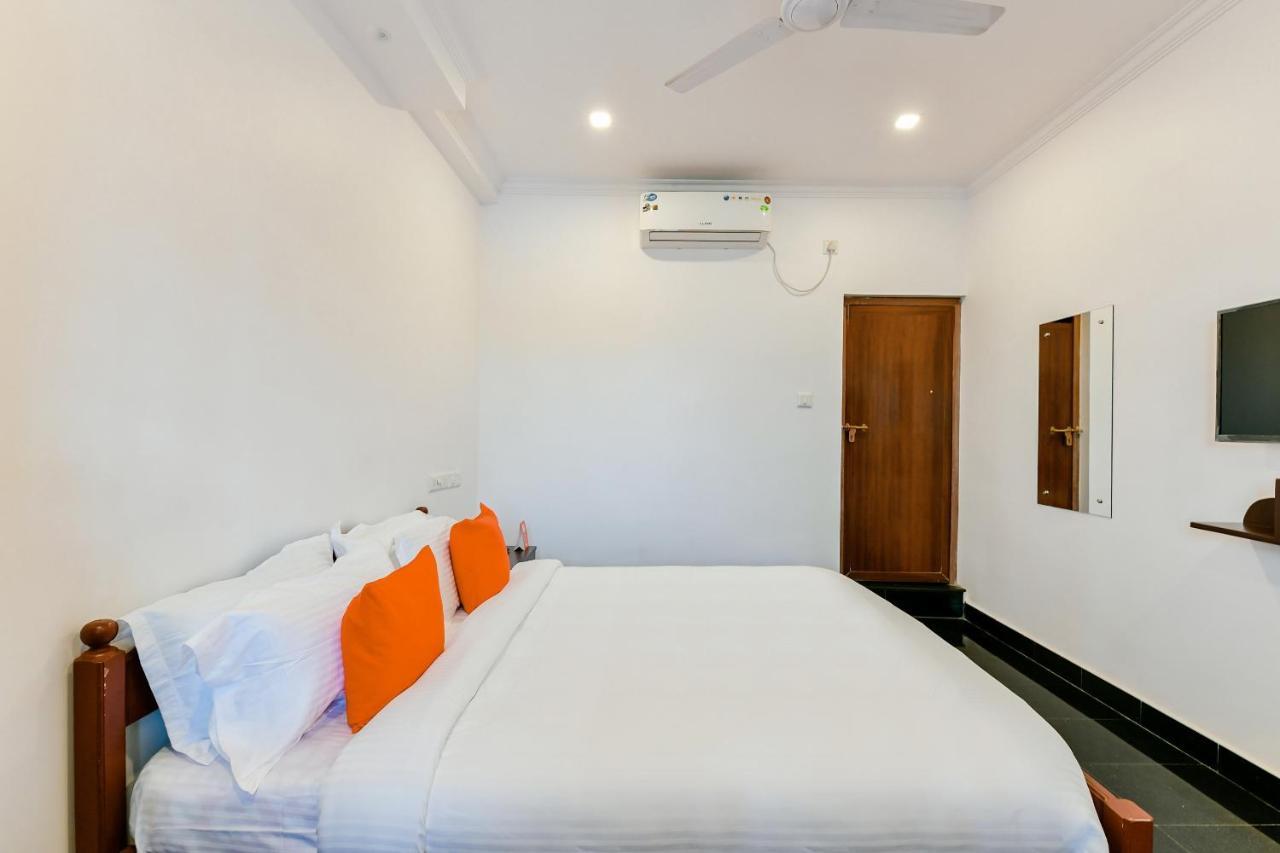 Spot On 39480 Vattekad Tourist Home 카카나드 외부 사진